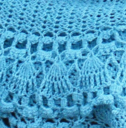 CrochetKim Free Crochet Pattern | Paper Dolls Shawlette