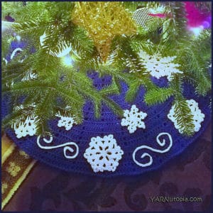 Christmas tree skirt