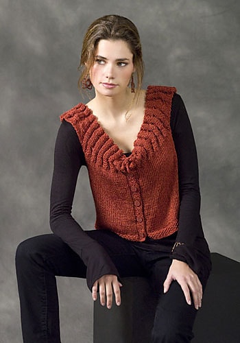 Free Knit Pattern: CrochetKim Strasbourg Vest