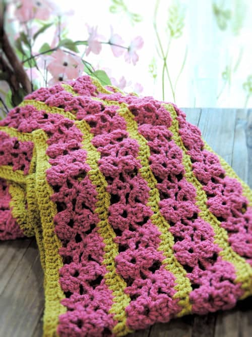 CrochetKim Free Crochet Pattern | Wild Raspberries Scarf @crochetkim