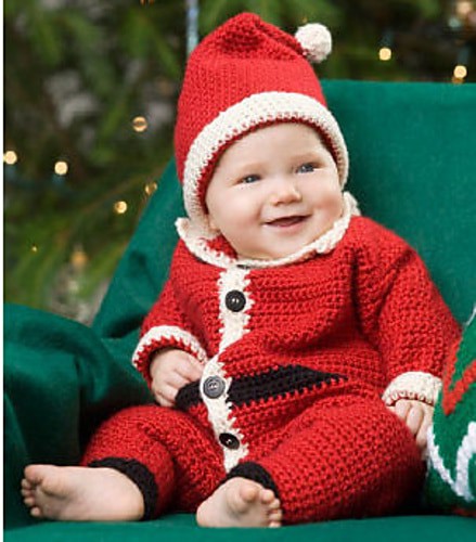 Link Blast: 10 Free Crochet Patterns for Christmas Outfits