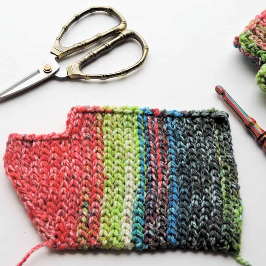 Last Minute Hopscotch Mitts CrochetKim Free Crochet Pattern