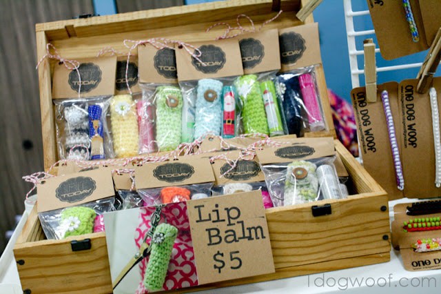 Top 10 Tips for Selling at Craft Fairs from CrochetKim.com (photo credit to One Dog Woof)