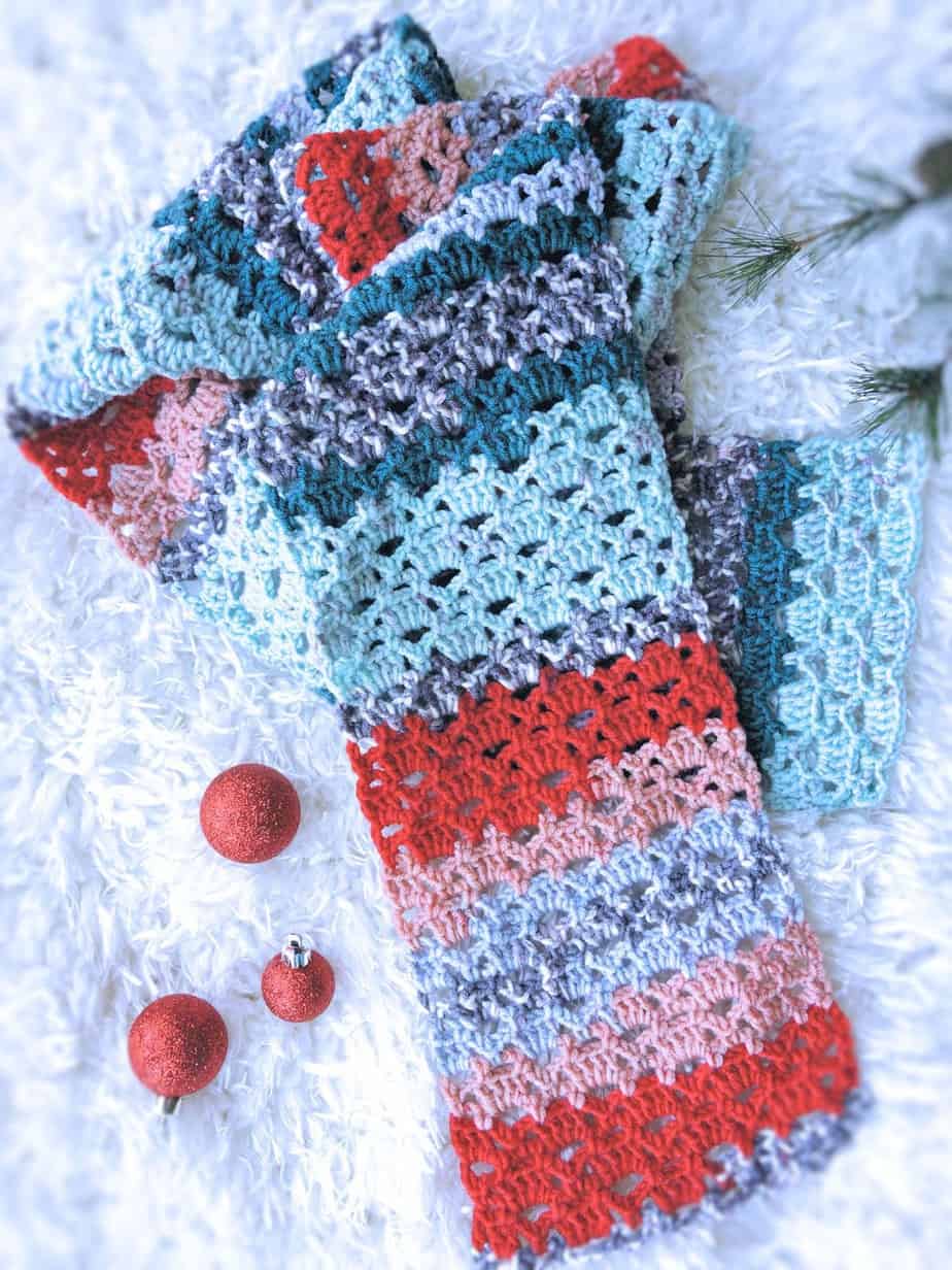 Vintage Holiday Lace Scarf Free Crochet Pattern CrochetKim™