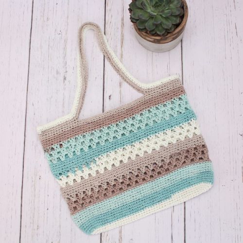 Ocean Breeze Tote by Loops and Love Crochet