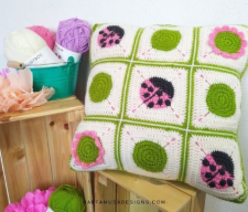 The Crochet Granny Square Pillow by Raffamusa Designs