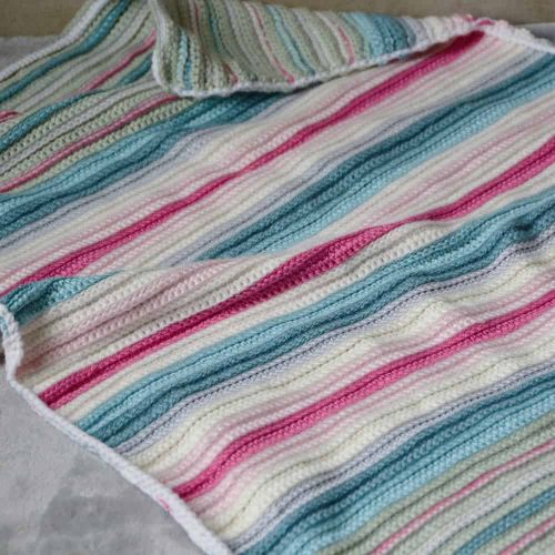 The Soothing Stripes Blanket by Han Jan Crochet