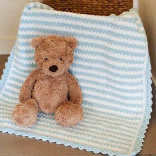 10 Beautiful Free Baby Boy Crochet Blanket Patterns - CrochetKim™