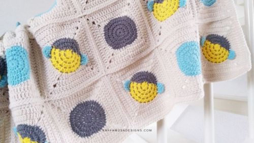 The Bumble Bee Baby Blanket by Raffamusa Designs